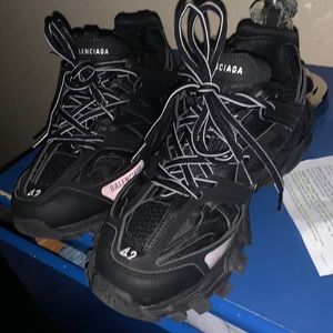 All black Balenciaga‘s on sale!! Size 9